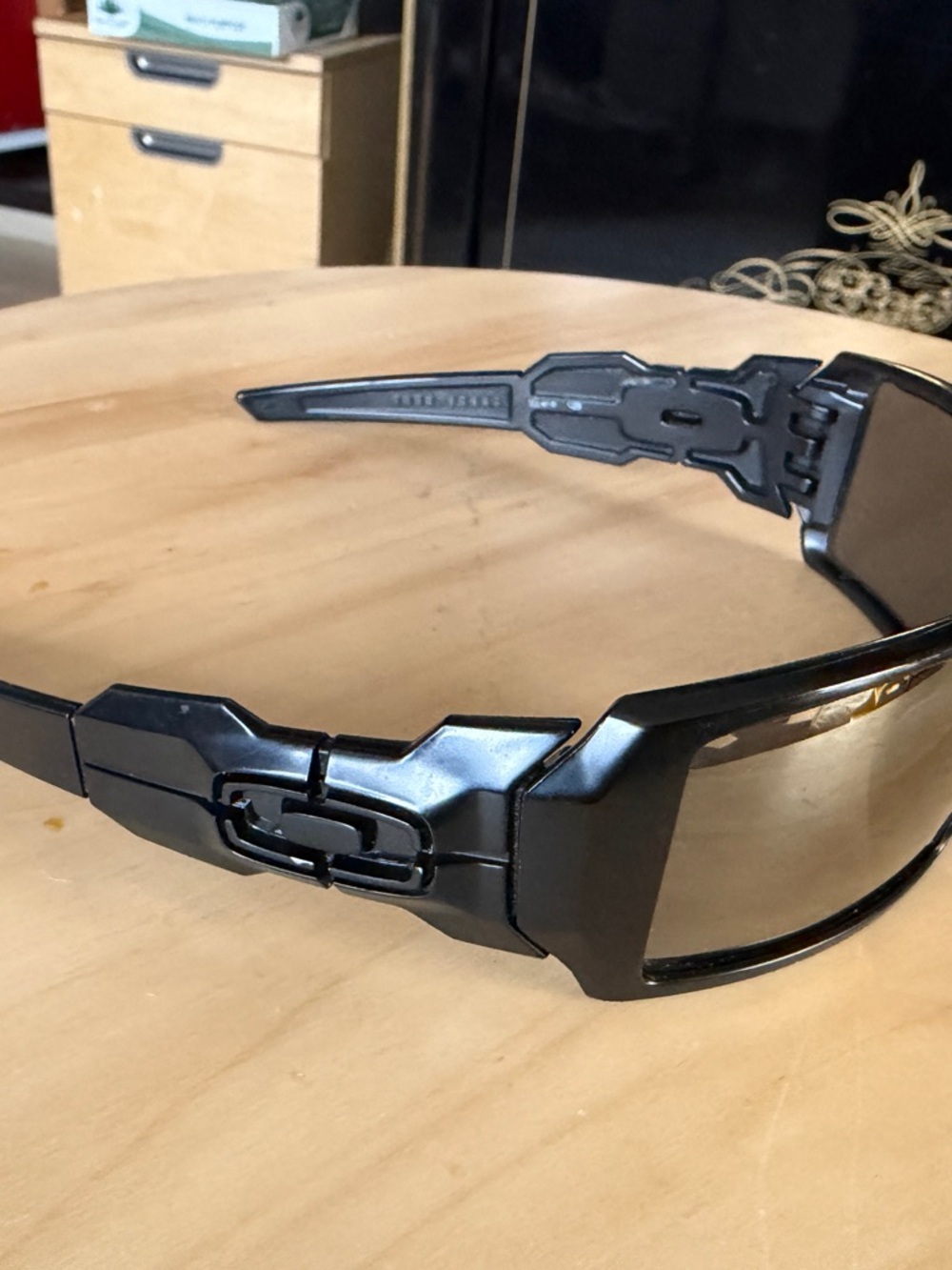 Oakley Oil Rig Sunglasses Y2K Wrap Shield Black Frame Mirrored Lens Rare - Picture 3 of 6